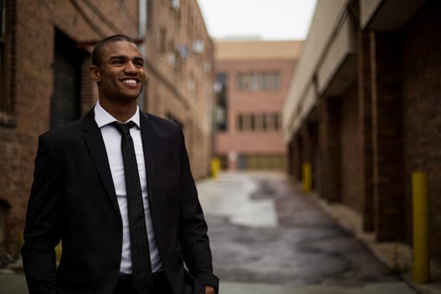 LinkedIn Activity Tips to Boost Presence and Job Success