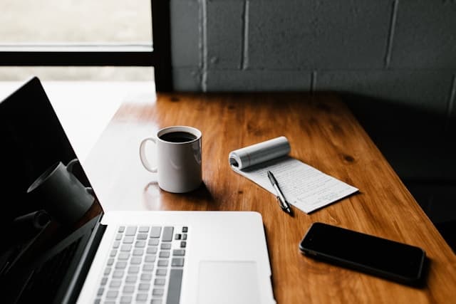 Modern AI Tools for Digital Communication and Connectivity