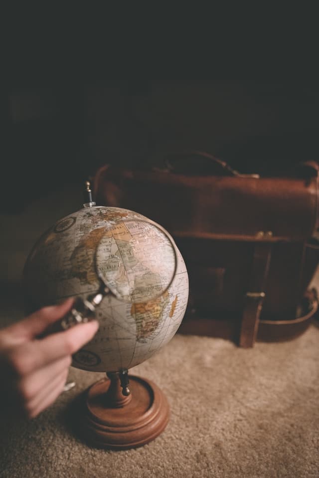 Target Local Audiences with Hyperlocal Marketing Strategies