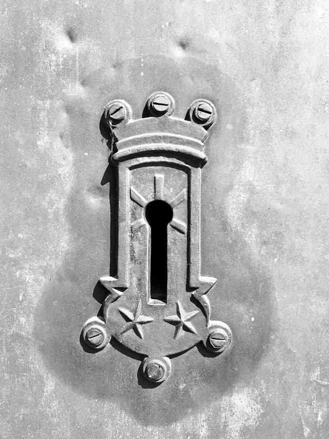 Unlock LinkedIn’s Features for Better Visibility and Networking